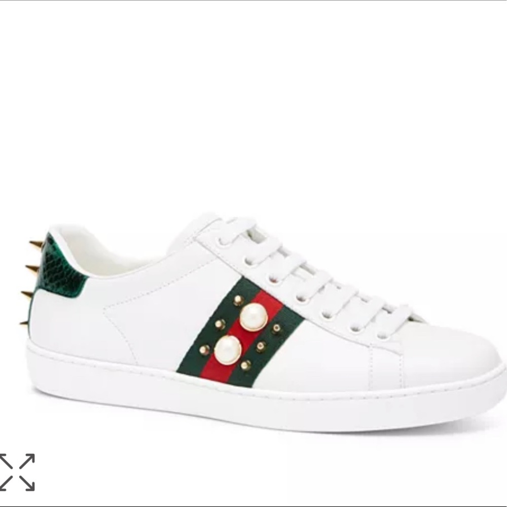 Gucci Ace Studded Low Top